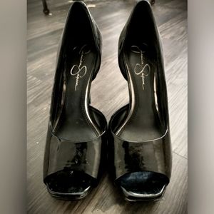 Jessica Simpson Josette black pumps